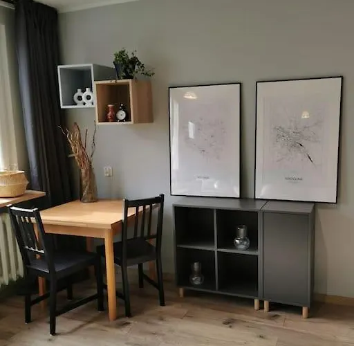 Flat Near Old Town Apartment